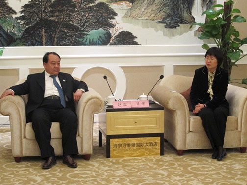 中国西部开发促进会与咸阳市签订中国西部侨商电子科技园入园项目合作协议6.jpg