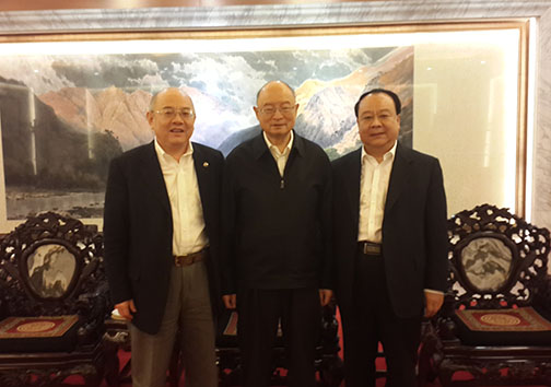 陈元出席“云南省建设沿边金融综合改革试验区”启动会2.jpg