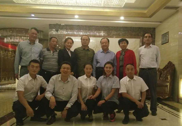 让文化旅游项目风生水起——中国西部开发促进会常务副会长、秘书长一行赴张掖丝路丹霞文化发展有限公司调研2.jpg