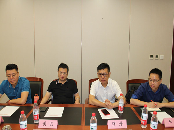 中国西部开发促进会与昆明农业发展投资有限公司领导座谈3.jpg