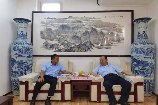 我会领导在京会见银川综保区雒越强一行2.jpg
